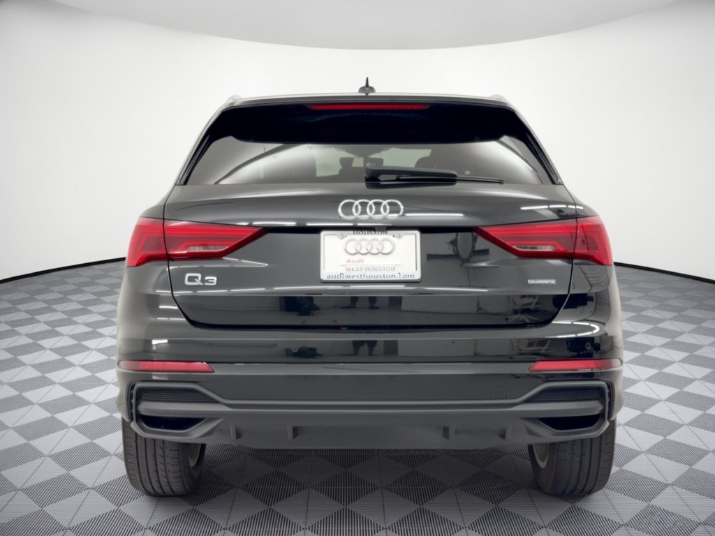 Used 2024 Audi Q3 2.0T Premium AWD/4WD image 11