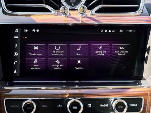 Used 2023 Bentley Bentayga Extended Wheelbase image 76