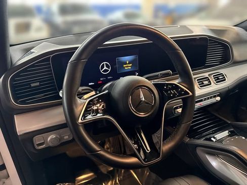Used 2025 Mercedes-Benz GLE 350 4MATIC image 12