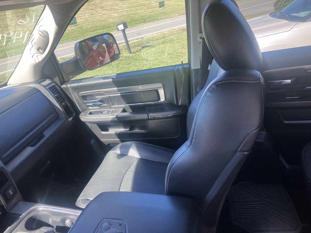 Used 2016 RAM 1500 Sport AWD/4WD image 11