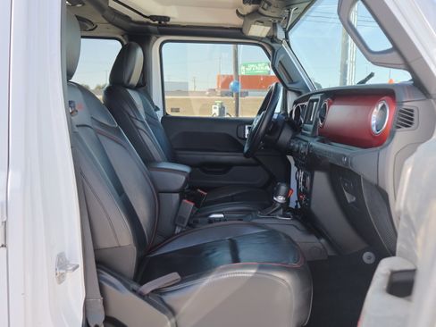 Used 2018 Jeep Wrangler Unlimited Rubicon w/ LED Lighting Group image 36