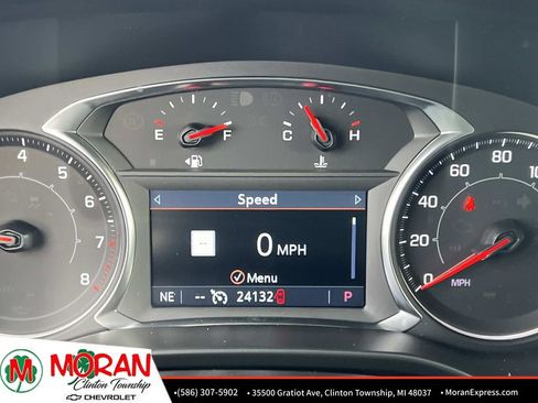 Certified 2023 GMC Acadia SLT w/ Preferred Package image 21