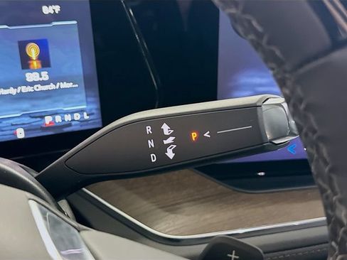 New 2026 Chevrolet Suburban High Country AWD/4WD image 18