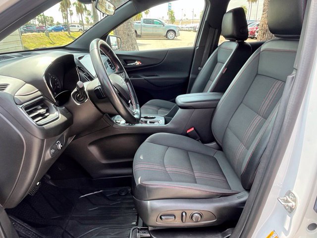 Used 2024 Chevrolet Equinox RS FWD image 19