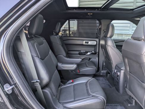 Used 2021 Ford Explorer ST w/ Equipment Group 401A image 30