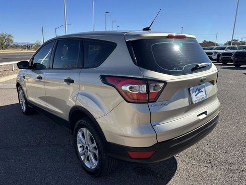 Used 2017 Ford Escape S image 3