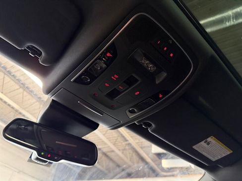 Used 2017 Audi A6 3.0T Prestige w/ Prestige Package image 29