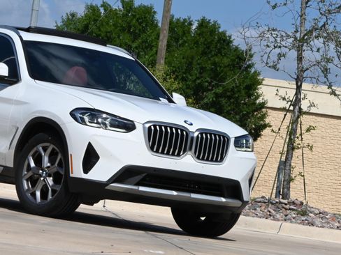 Certified 2023 BMW X3 sDrive30i w/ Premium Package RWD image 40