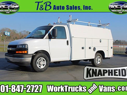 Used 2022 Chevrolet Express 3500 w/ Power Convenience Package image 1
