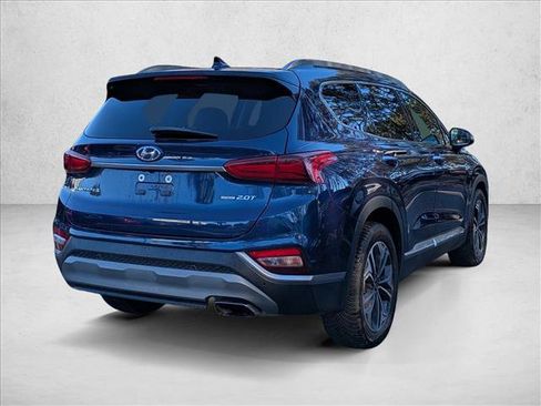 Used 2019 Hyundai Santa Fe AWD image 2