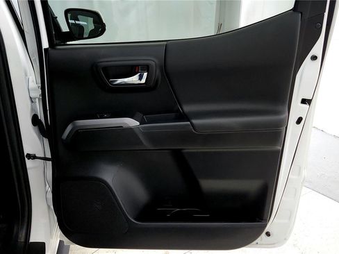 Certified 2023 Toyota Tacoma TRD Sport w/ TRD Premium Sport Package image 19