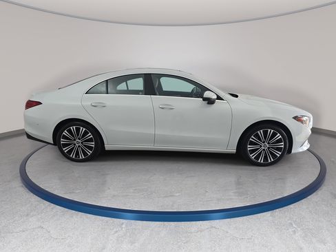 Certified 2023 Mercedes-Benz CLA 250 4MATIC image 4