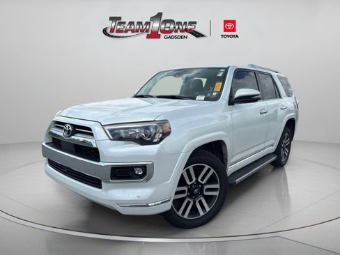 Used 2024 Toyota 4Runner Limited AWD/4WD image 5