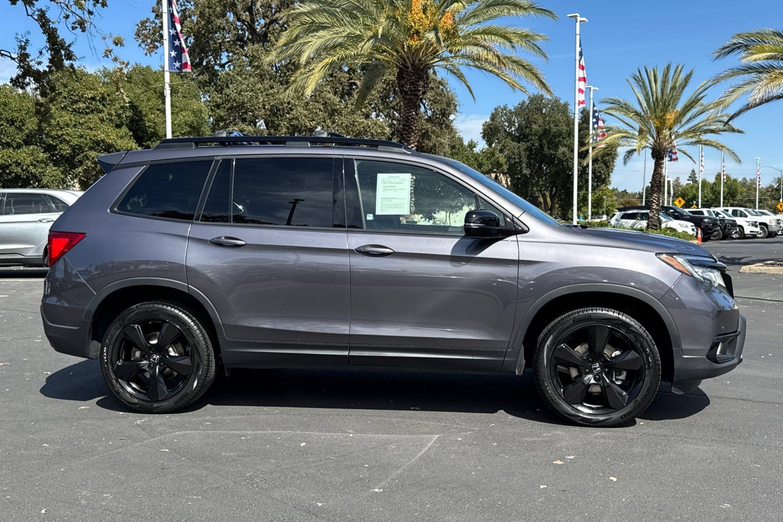 Used 2021 Honda Passport Elite image 2