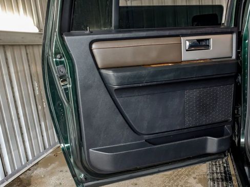 Used 2016 Ford Expedition EL King Ranch image 46