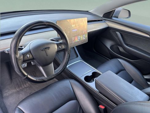 Used 2021 Tesla Model 3 Standard Range Plus image 28