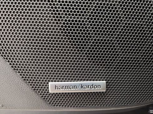 Used 2026 Subaru Forester Touring image 11