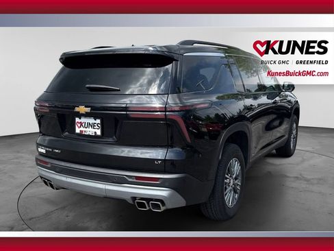 Used 2024 Chevrolet Traverse LT AWD/4WD image 8