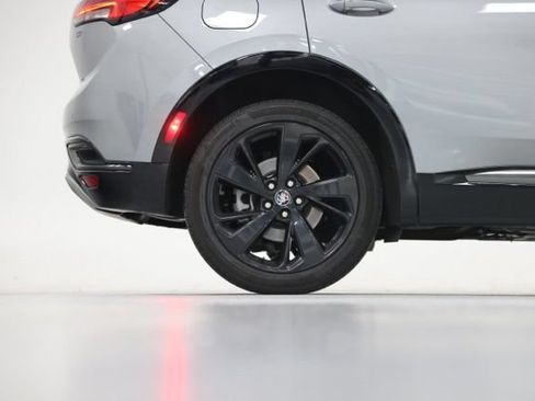 Used 2023 Buick Envision Essence w/ Sport Touring Package AWD/4WD image 17