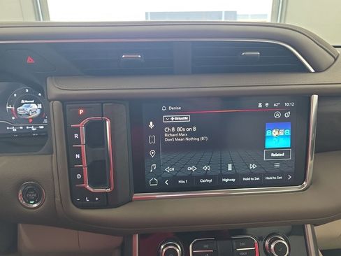 Used 2023 GMC Yukon Denali image 39