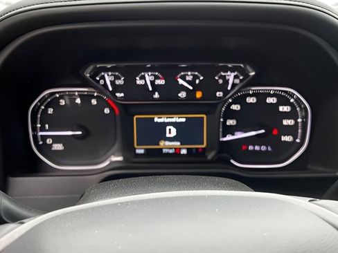 Used 2022 GMC Sierra 1500 AT4 w/ AT4 Premium Package image 14