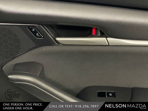 Used 2021 MAZDA MAZDA3 s image 42