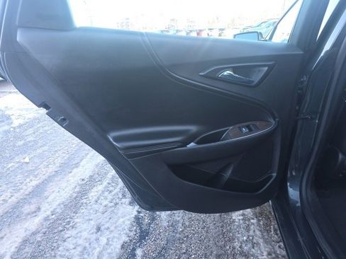 Used 2016 Chevrolet Malibu Premier w/ Driver Confidence Package II image 17