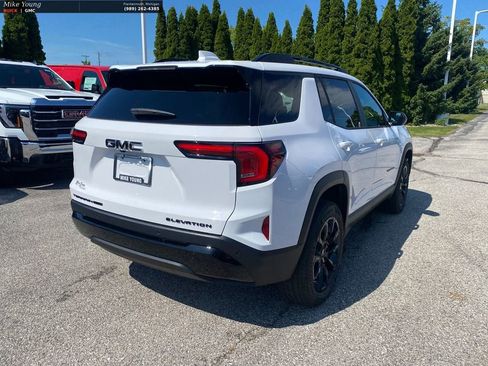 New 2026 GMC Terrain Elevation w/ Elevation Premium Package AWD/4WD image 7