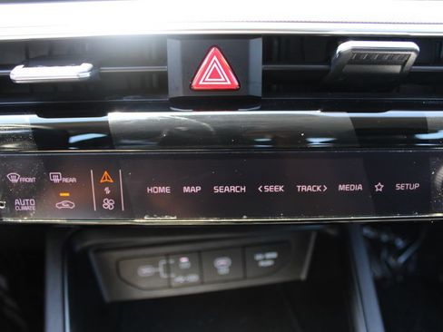 Used 2025 Kia K5 LXS FWD image 25