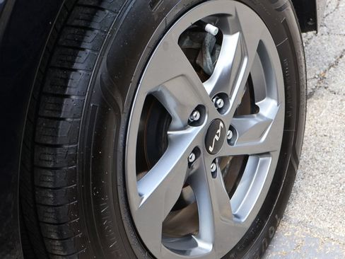 Used 2022 Kia K5 LXS FWD image 32