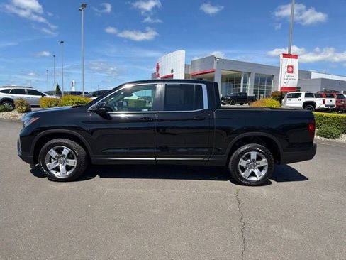 Used 2025 Honda Ridgeline RTL image 2