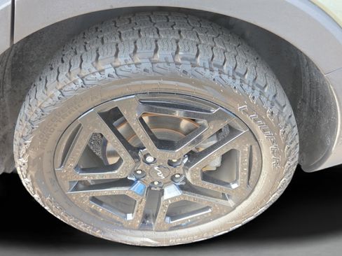 Used 2023 Kia Telluride SX X-Line image 38