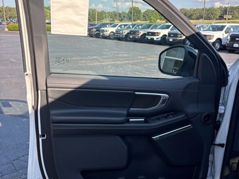 New 2025 Ford Expedition Platinum w/ Stealth Performance Package image 13