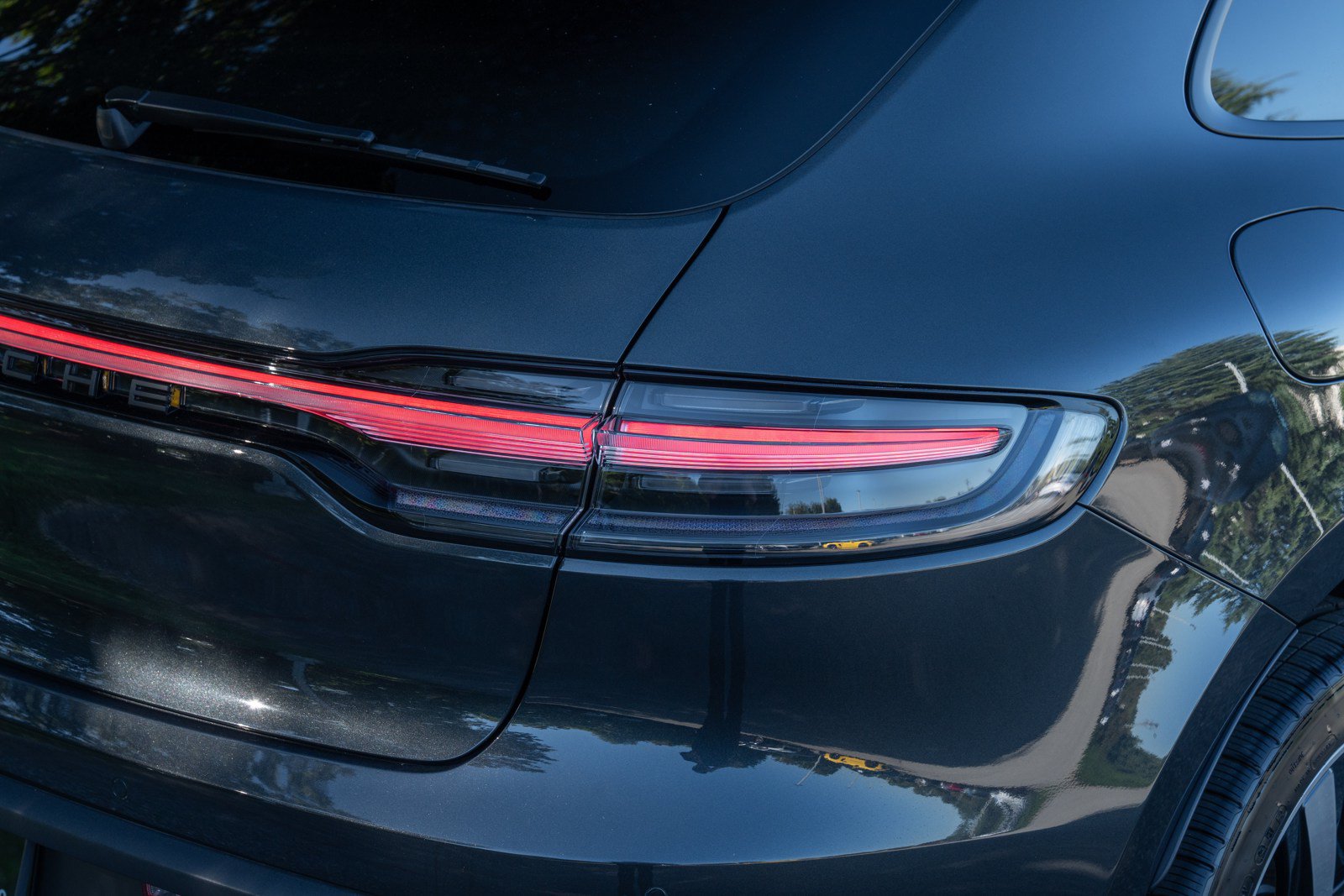 Certified 2026 Porsche Macan AWD/4WD image 14