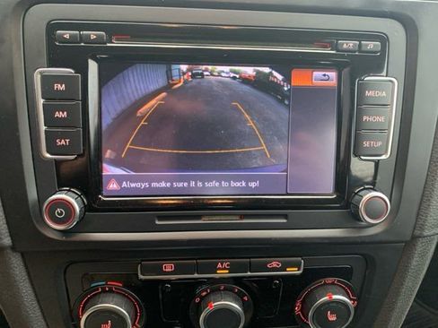 Used 2014 Volkswagen Jetta TDI image 37