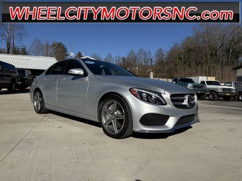 Used 2015 Mercedes-Benz C 300 4MATIC Sedan image 1