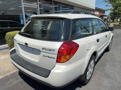 Used 2006 Subaru Outback 2.5i AWD/4WD image 3