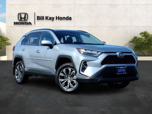 Used 2024 Toyota RAV4 XLE Premium w/ Weather Package image 5