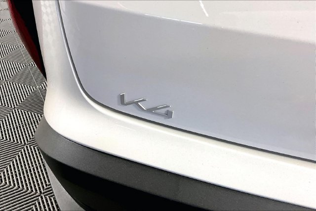 New 2026 Kia K4 FWD image 10