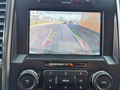 Used 2018 Ford F150 XLT w/ Equipment Group 301A Mid image 26