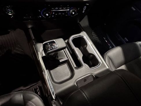 Used 2025 Chevrolet Silverado 1500 LT Trail Boss w/ Convenience Package II image 16