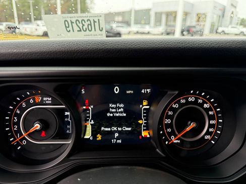 New 2026 Jeep Gladiator Willys image 15