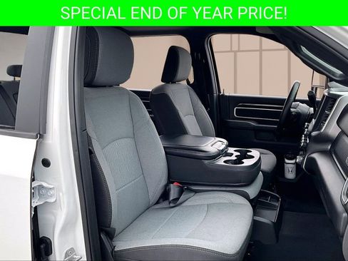 Used 2024 RAM 3500 Big Horn image 29