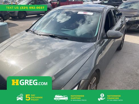 Used 2024 Hyundai Elantra SEL w/ Convenience Package FWD image 1