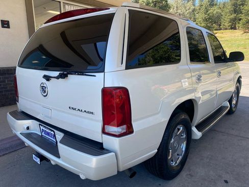 Used 2003 Cadillac Escalade 2WD image 7