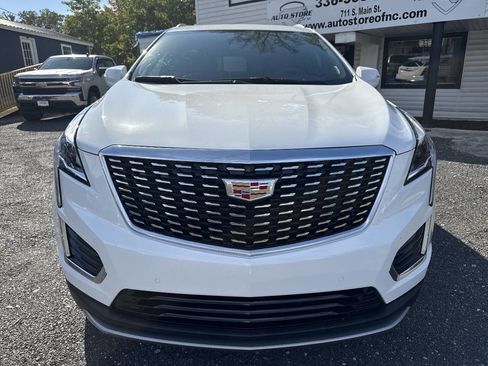 Used 2025 Cadillac XT5 Premium Luxury image 10
