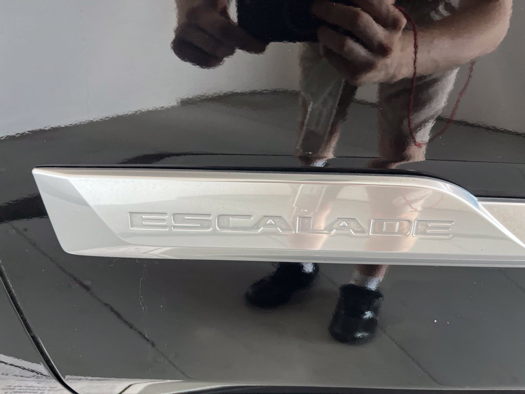 Used 2020 Cadillac Escalade 4WD image 41