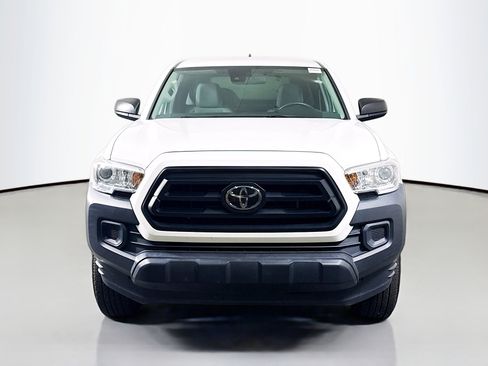 Used 2022 Toyota Tacoma SR image 2