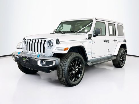 Used 2023 Jeep Wrangler Sahara w/ Cold Weather Group image 3