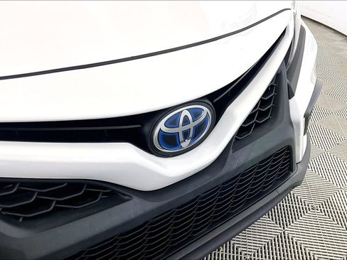 Used 2024 Toyota Camry SE FWD image 23